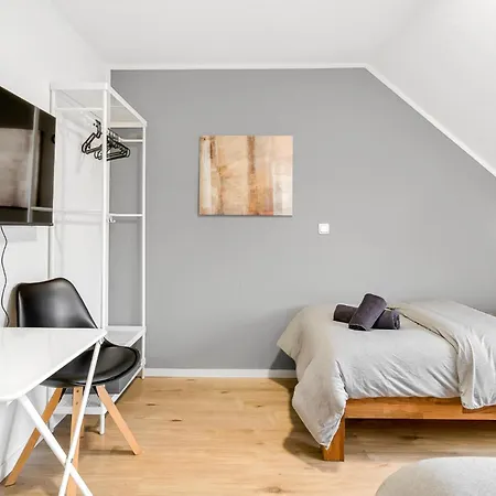 Bege Apartments: Biznest *